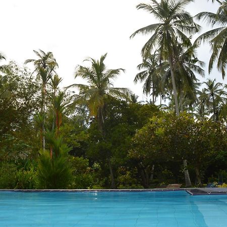 Bed and Breakfast Zum Deutschen Bentota Exterior foto