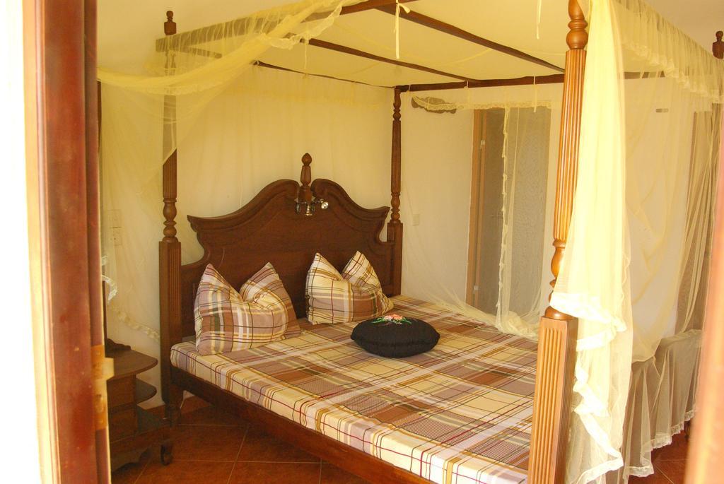 Bed and Breakfast Zum Deutschen Bentota Habitación foto