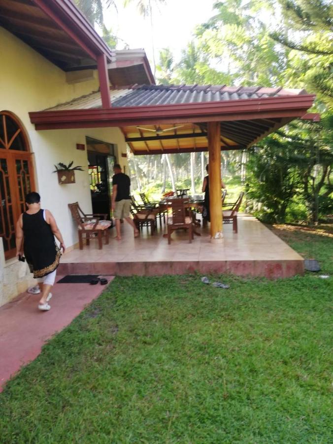 Bed and Breakfast Zum Deutschen Bentota Exterior foto
